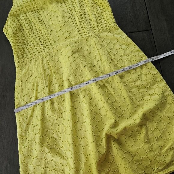 Old Navy Eyelet Lace Chartreuse Yellow Sleeveless Mini Dress Preppy Sz 8 PETITE - Picture 9 of 11